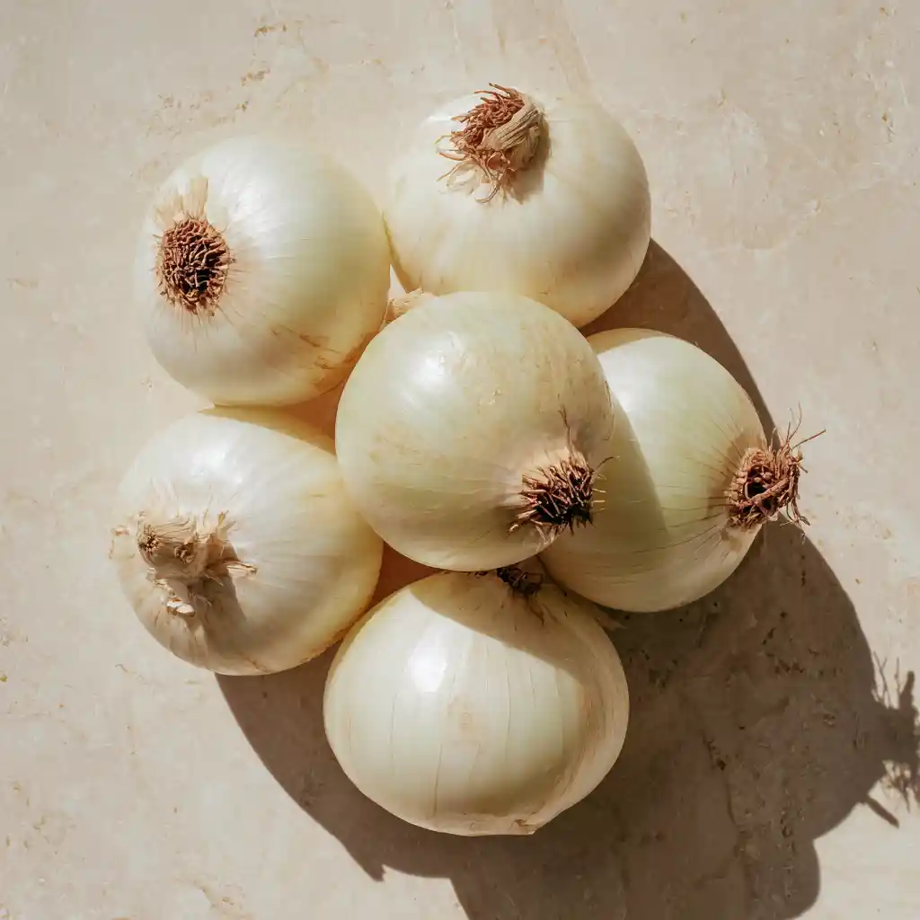 Onion Boil Recipe (TikTok Viral Hack That’s Actually Healthy & Delicious) 12 Onion nutrition health benefits table