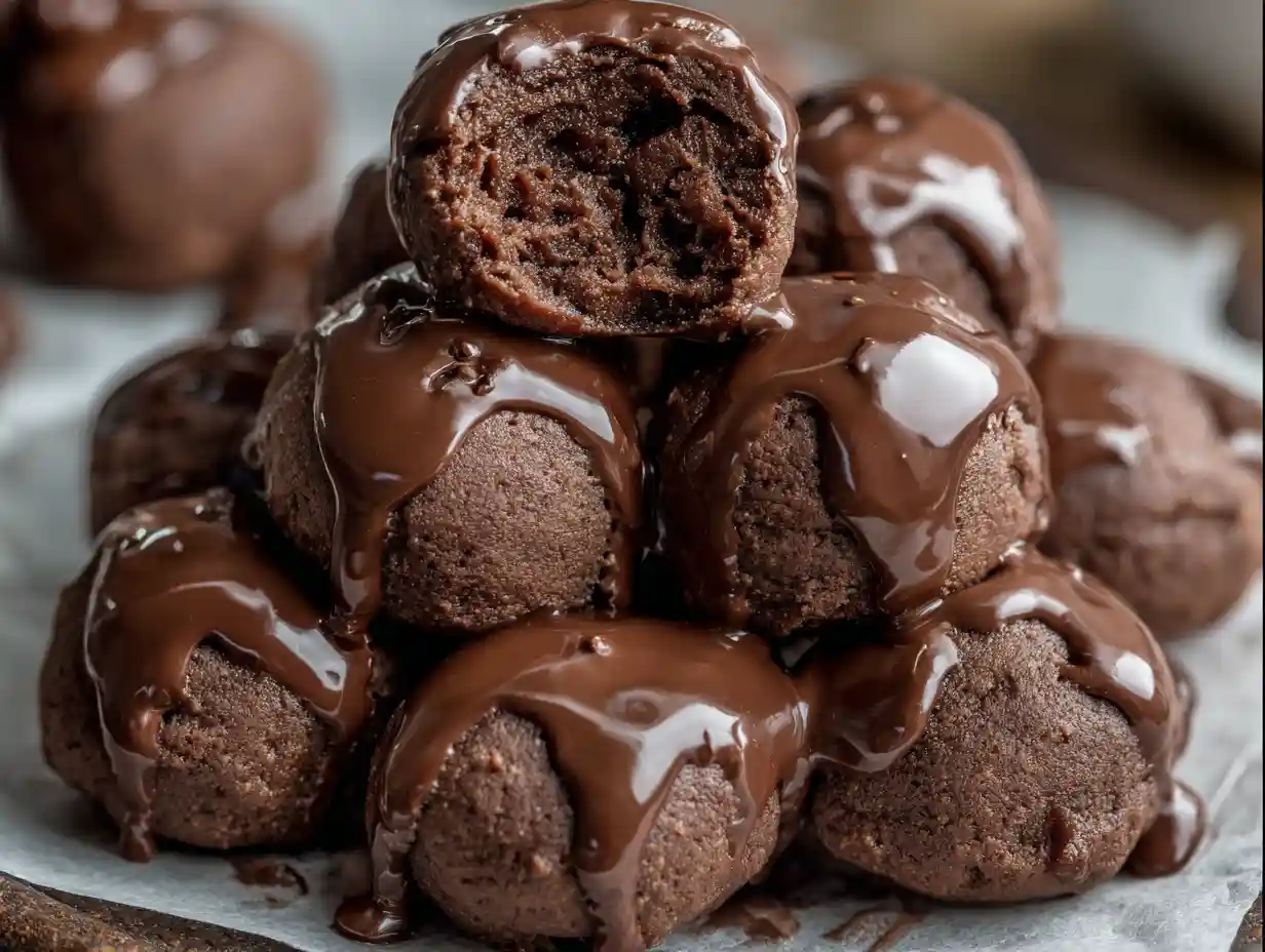 Home 15 Amazing No-Bake Cottage Cheese Brownie Batter Protein Bites